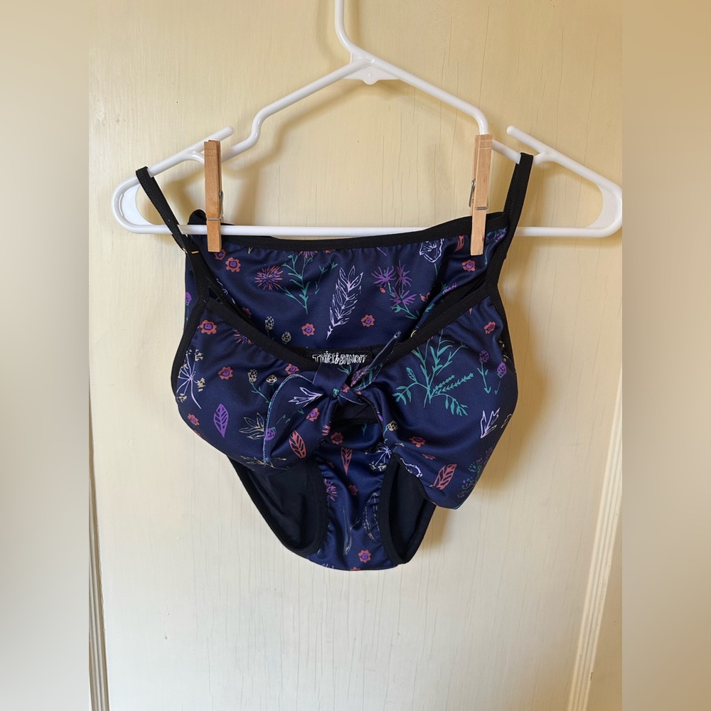 Thief & Bandit Two-Piece Swimsuit / Bikini - Size M, Purpley/Navy Background